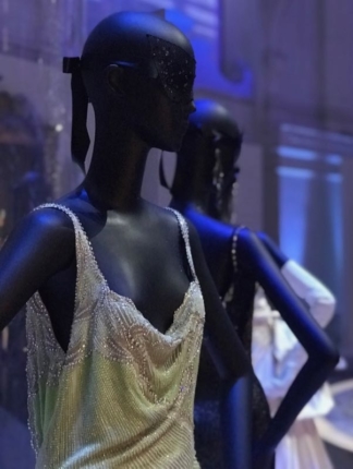 Classy colibri on Christian Dior, couturier du rêve, Musée des Arts Décoratifs Paris